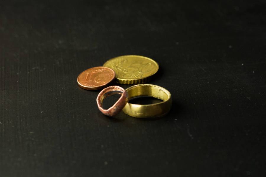 1485403984-coin-ring.jpg