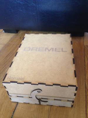 boite_dremel_ouvert.jpg